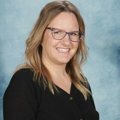 Photo of Courtney Irwin