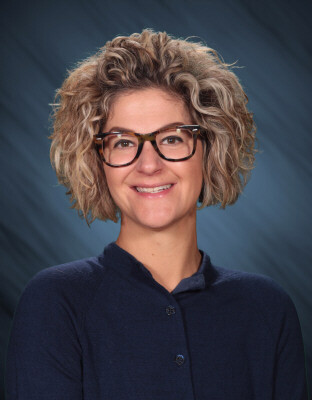 Photo of Amber Harnett