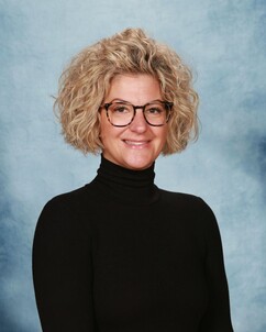Photo of Amber Harnett