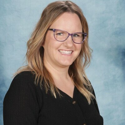 Photo of Courtney Irwin